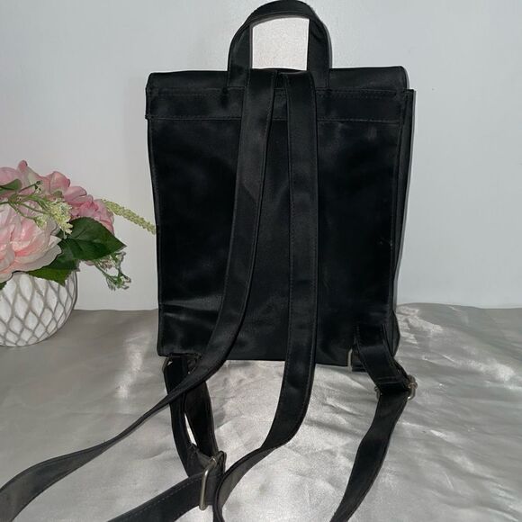 Kenneth Cole Nylon Backpack Black Medium - Picture 2 of 8